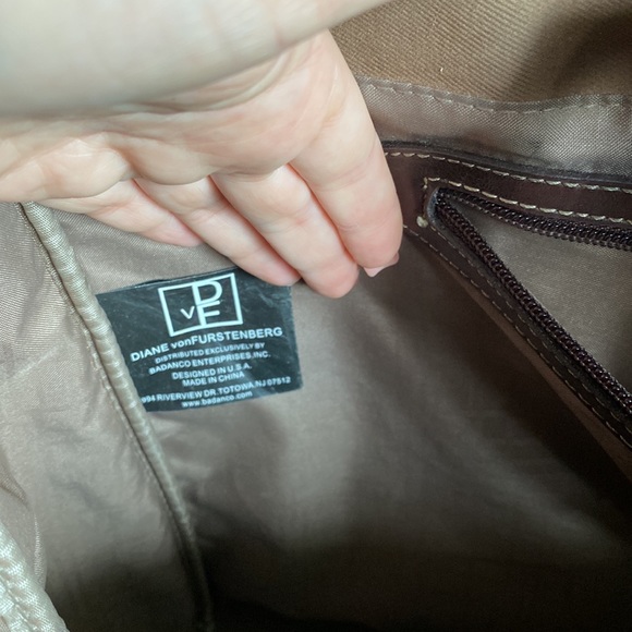 Diane Von Furstenberg Brown / Tan Tote - Picture 4 of 5